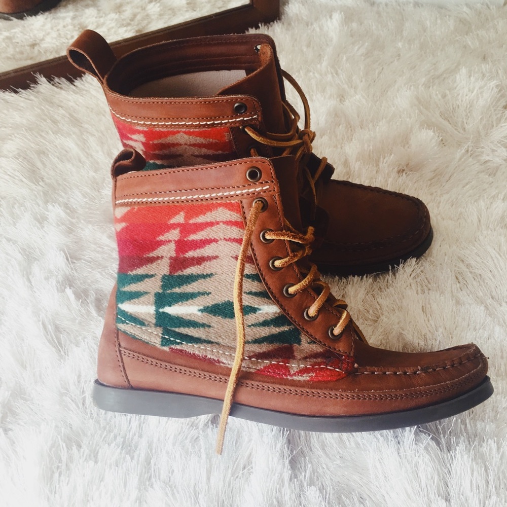 2568 SAMOSA PENDLETON Wool Southwestern boots